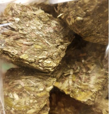 Product: Chanty Alfalfa Cube XXL Product: Chanty Alfalfa Cube XXL