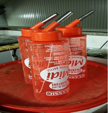 Product: Bunny bottel 320 ml rood Product: Bunny bottel 320 ml rood