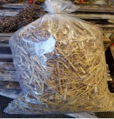 Product: Chanty Smikkel/ Erwten stro mix  - Actuele voorraad: 139