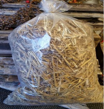 Product: Chanty Smul/ Erwten stro mix Product: Chanty Smul/ Erwten stro mix